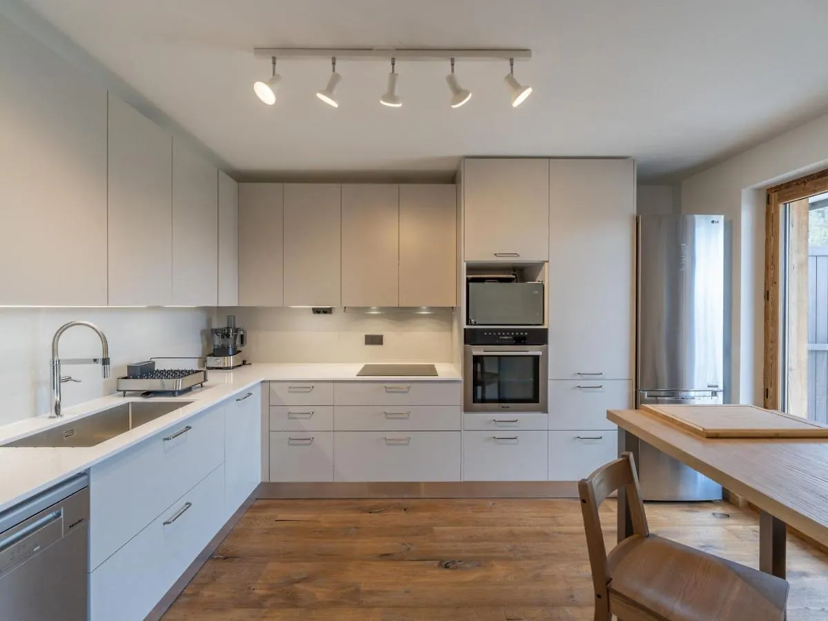 Superbe Appart 6 Chambres A Courchevel Avec Balcon, Casiers A Ski Et Parking - Fr-1-563-116 Apartment
